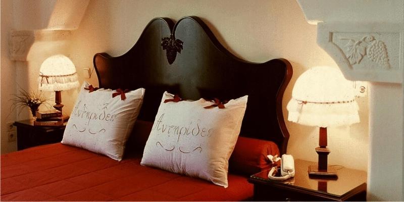 Antirides Hotel Naousa Rum bild